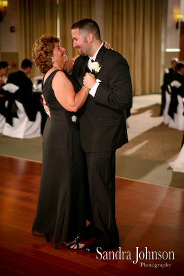 Best Lake Mary Events Center Wedding Pictures - Sandra Johnson (SJFoto.com)